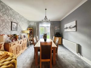 Dining Room- click for photo gallery